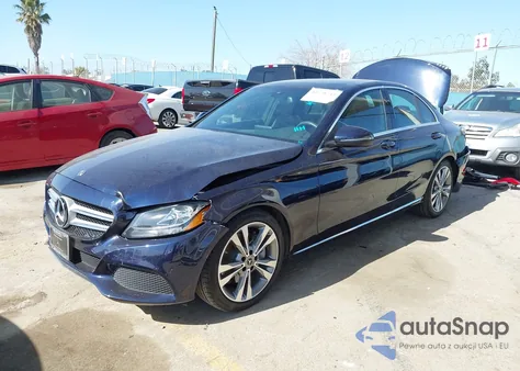 2018 Mercedes-Benz C 300 from USA, damaged, VIN 55SWF4JB2JU276293